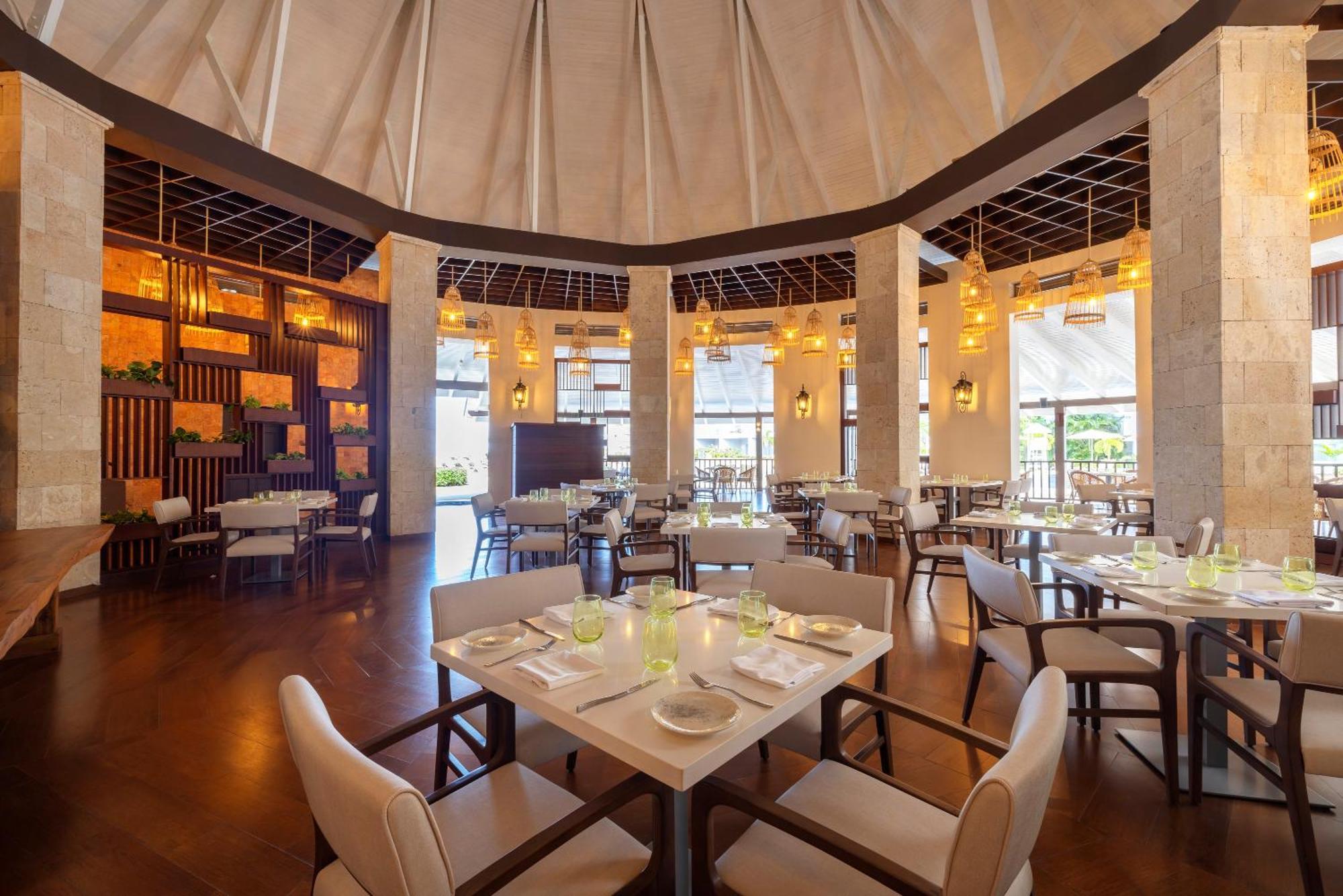Hideaway At Royalton Blue Waters, An Autograph Collection All-Inclusive Resort - Adults Only Falmouth Exterior foto