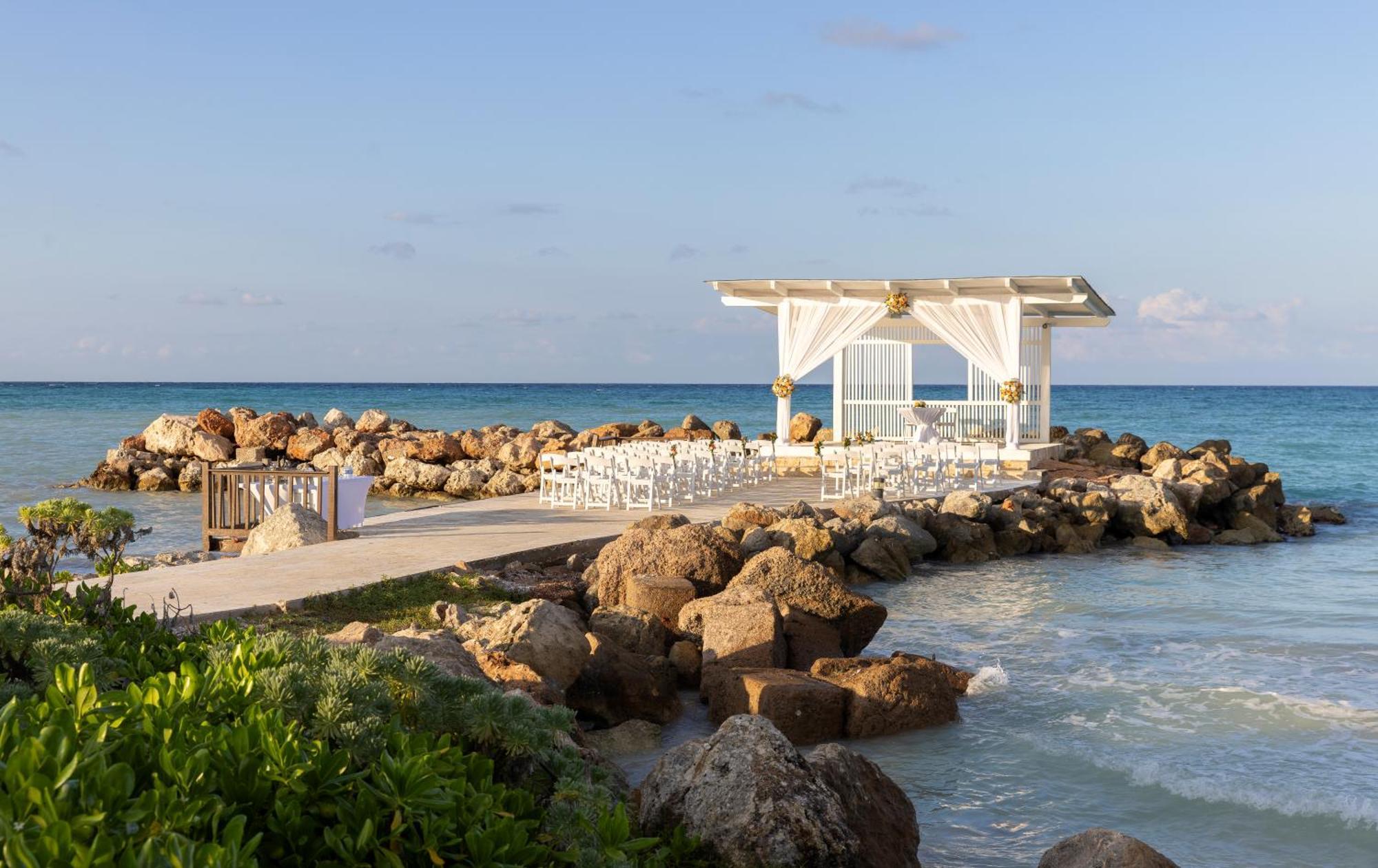 Hideaway At Royalton Blue Waters, An Autograph Collection All-Inclusive Resort - Adults Only Falmouth Exterior foto